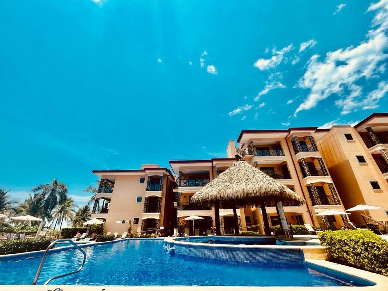 Apartamento De Lujo Las 3 Gotas Jaco, Frente Al Mar Con Vista A La Playa Zewnętrze zdjęcie