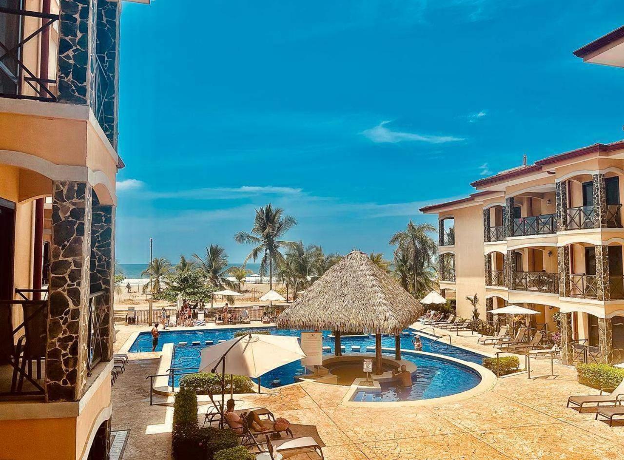 Apartamento De Lujo Las 3 Gotas Jaco, Frente Al Mar Con Vista A La Playa Zewnętrze zdjęcie
