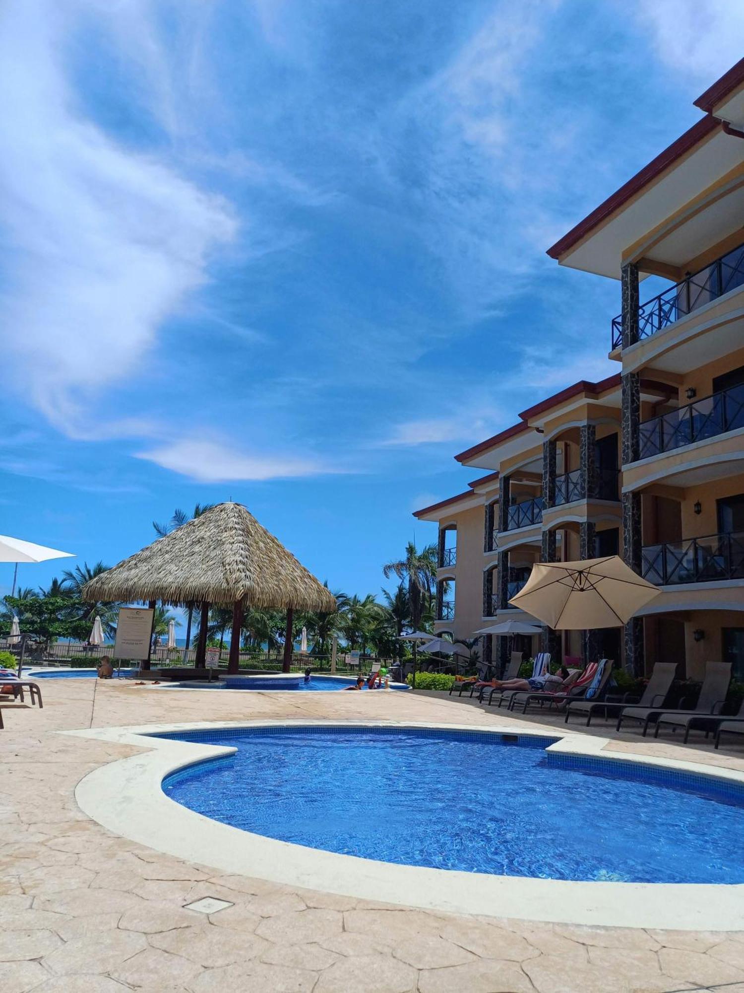 Apartamento De Lujo Las 3 Gotas Jaco, Frente Al Mar Con Vista A La Playa Zewnętrze zdjęcie